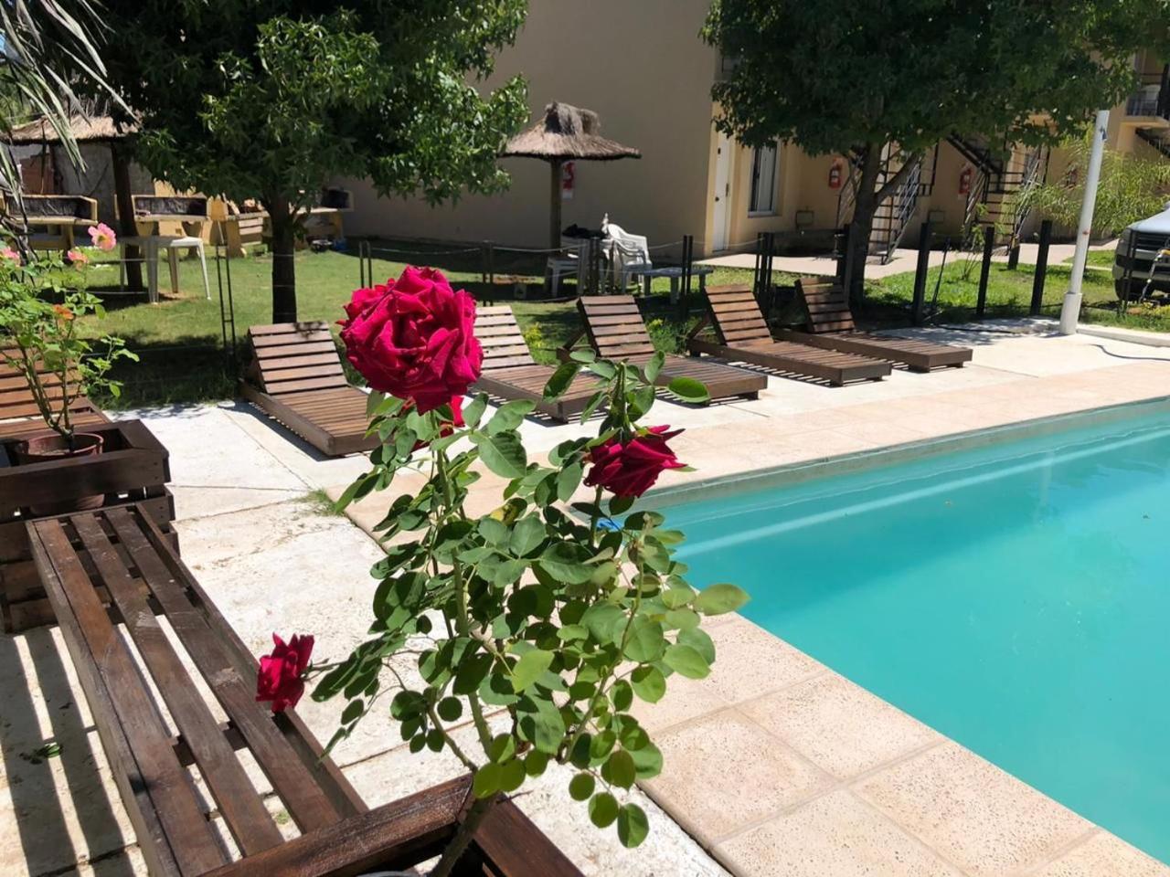 Brisas del Lago Apartamentos Colón Exterior foto